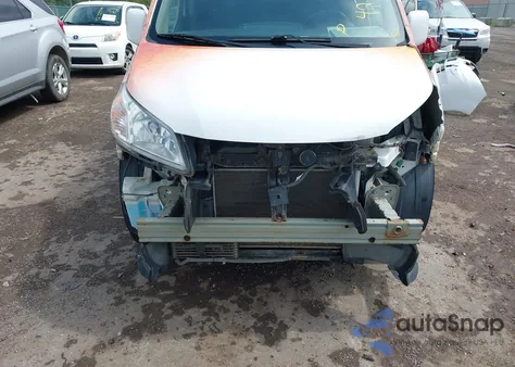 2015 Nissan Nv200 2.5S/2.5Sv из США, поврежденный, VIN 3N6CM0KN7FK731680